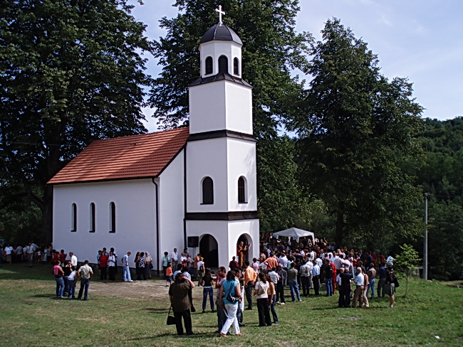 Црква Покрова Пресвете Богородице у Скиповцу